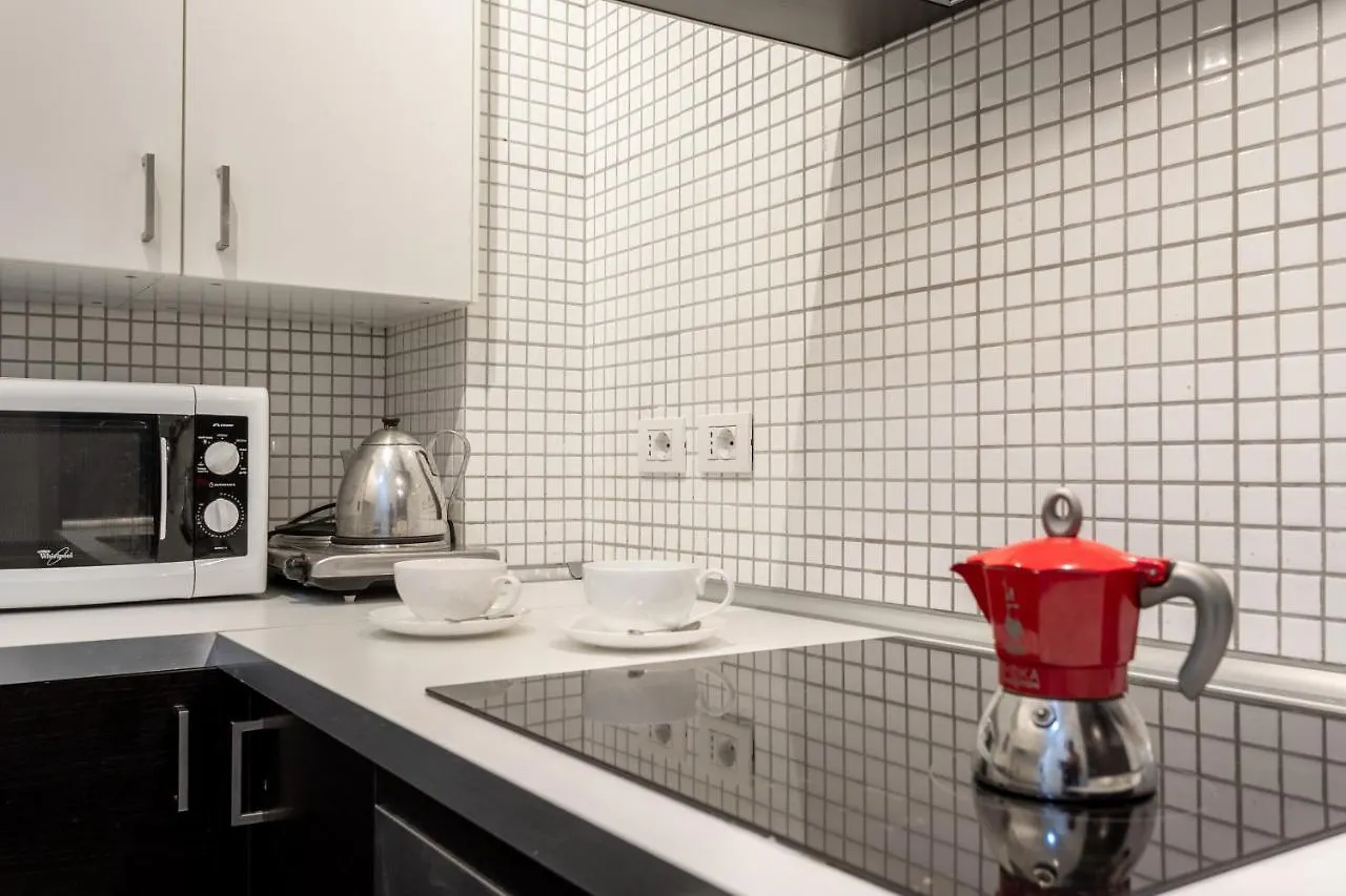 Co99 - Modern Two Bedrooms Apartment In Castello Cova Milan